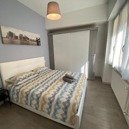 Gianluca Apartments 7A Finale Ligure Eksteriør bilde